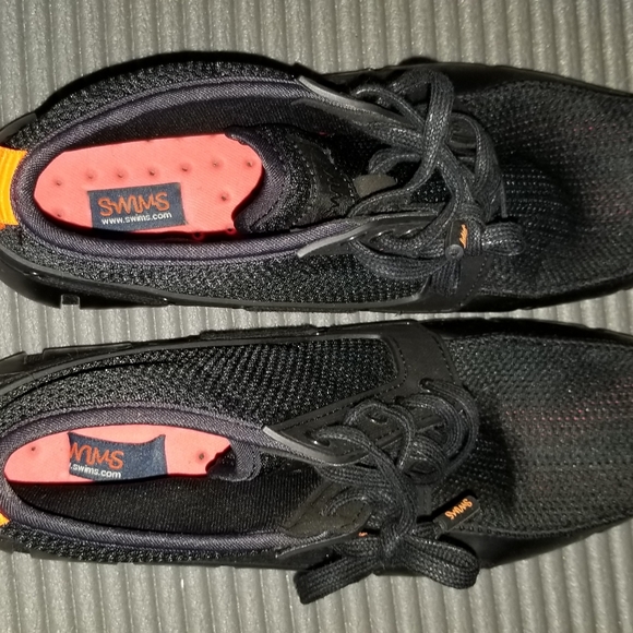 Men's casual mesh boot/shoes (never worn) - Picture 3 of 5